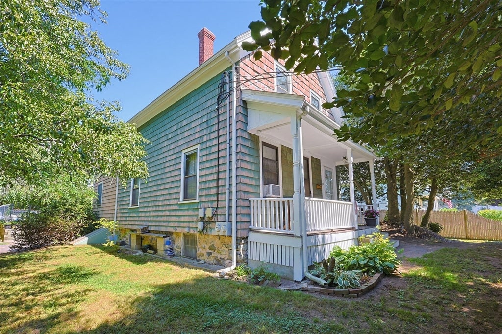 35 Wilson St, Norwood, MA Photo #3