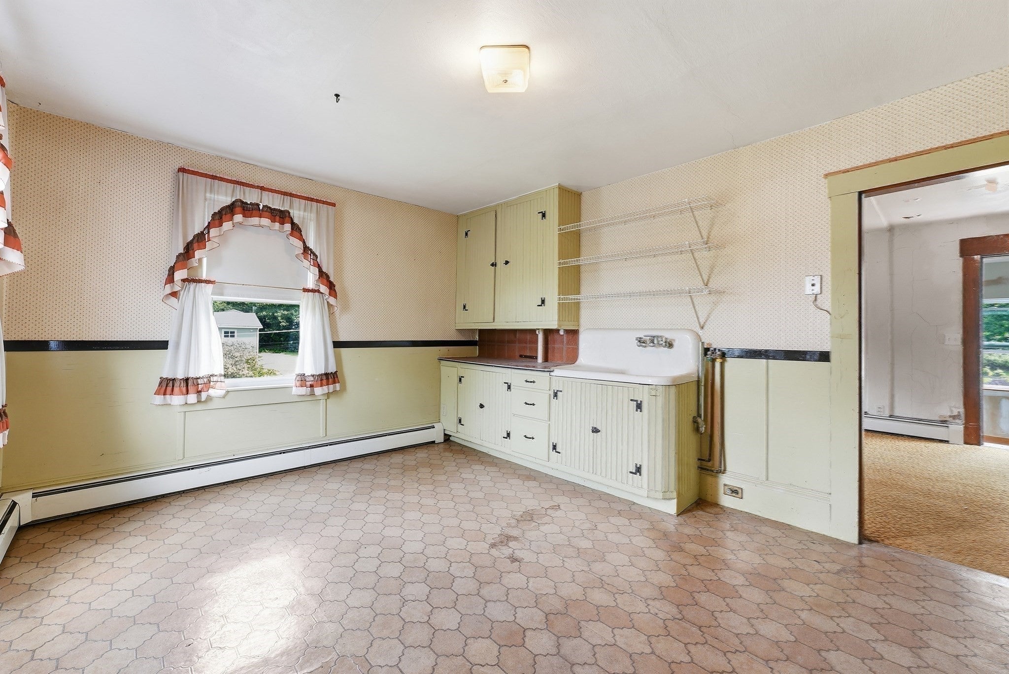 54 Franklin St, Athol, MA, 54 Franklin St, Athol, MA Photo #20