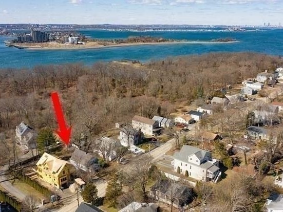 96 Wompatuck Rd