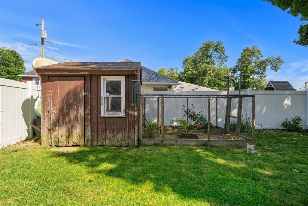 362 Water St, Haverhill, MA, 362 Water St, Haverhill, MA Photo #29