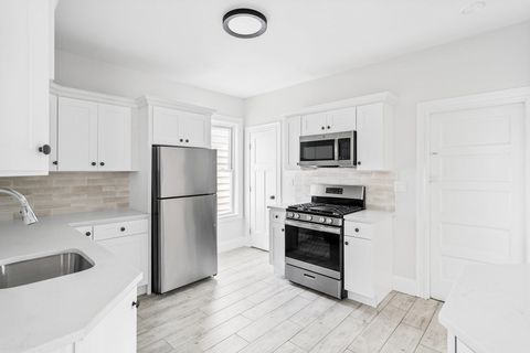 33 Harbor View Street 1 Boston MA 02125