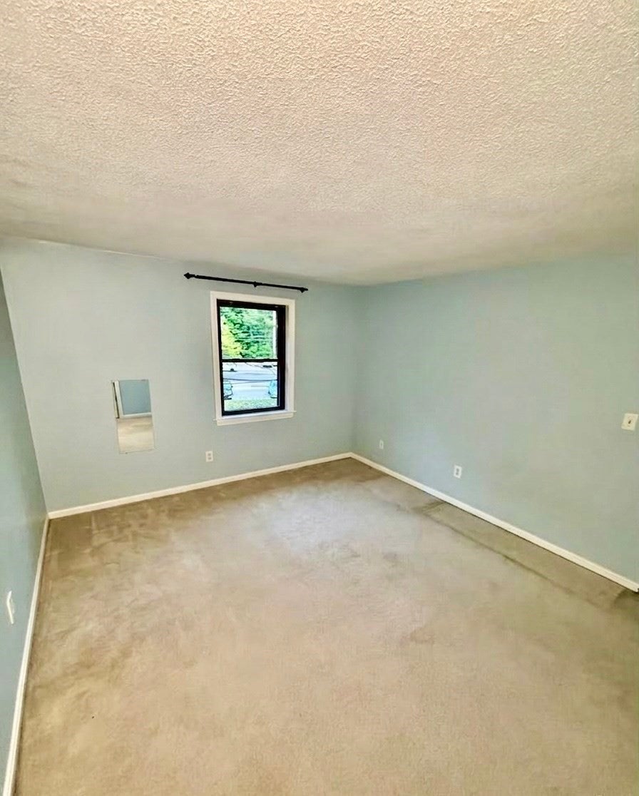 6 Meadowbrook Ln #4, Easton, MA Photo #15