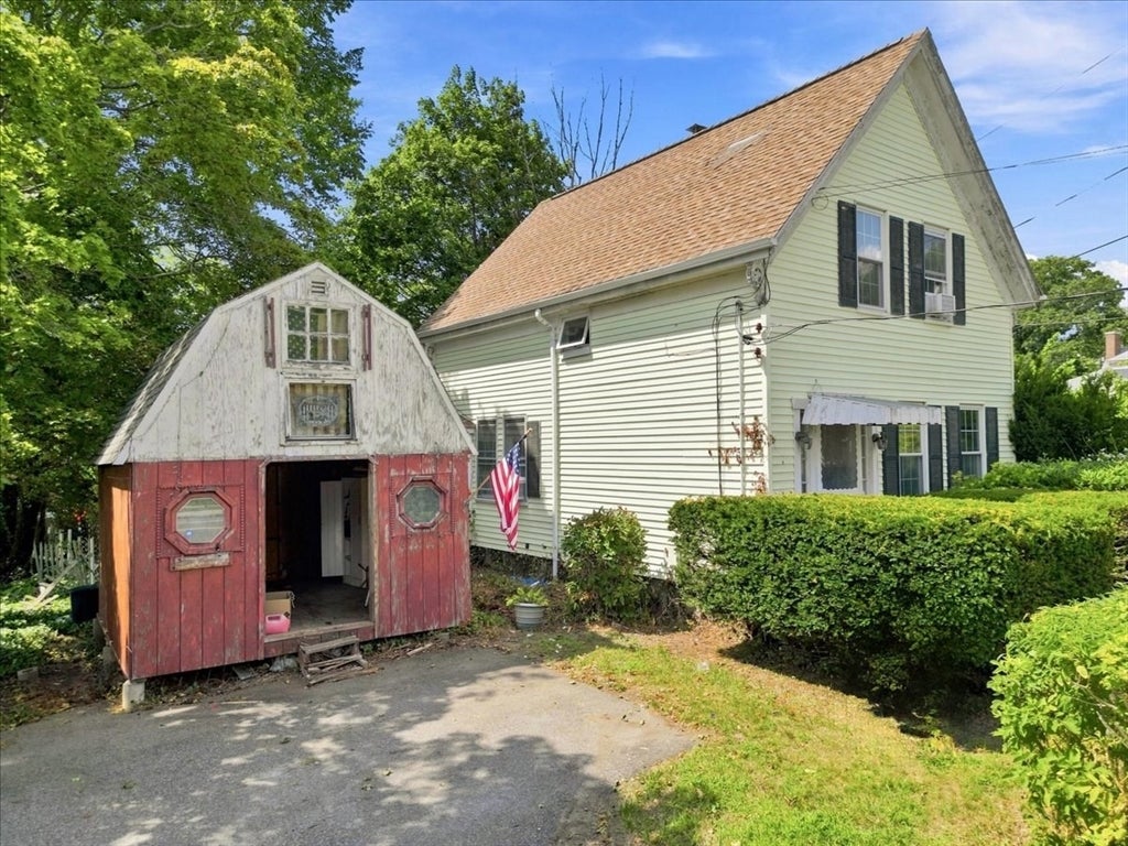 731 S Main St