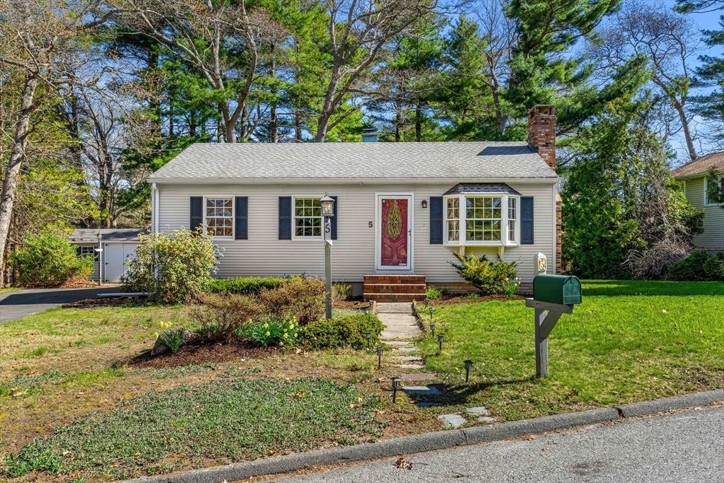 5 Pershing Ave