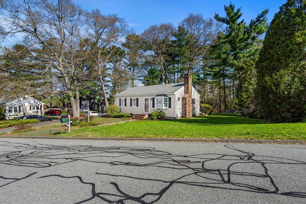 5 Pershing Ave