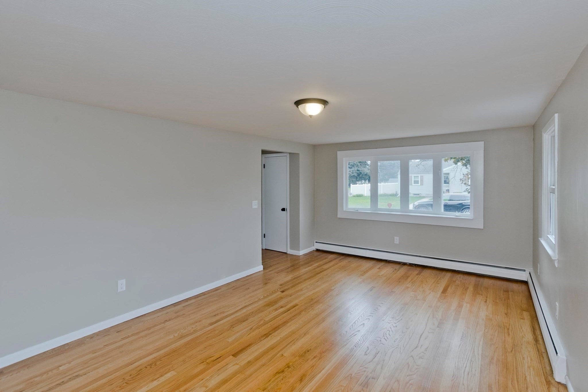 82 Gill St, Chicopee, MA, 82 Gill St, Chicopee, MA Photo #7