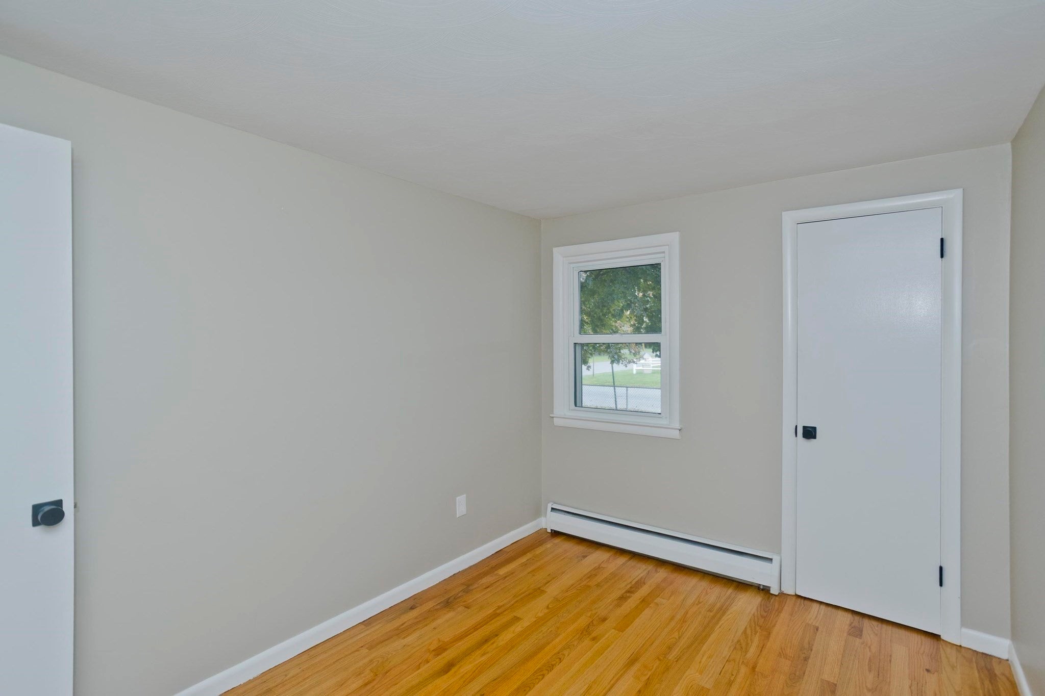 82 Gill St, Chicopee, MA, 82 Gill St, Chicopee, MA Photo #20