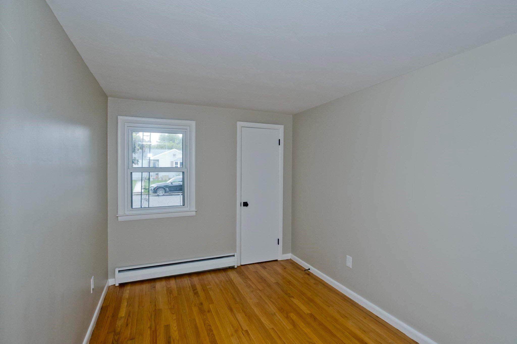 82 Gill St, Chicopee, MA, 82 Gill St, Chicopee, MA Photo #19