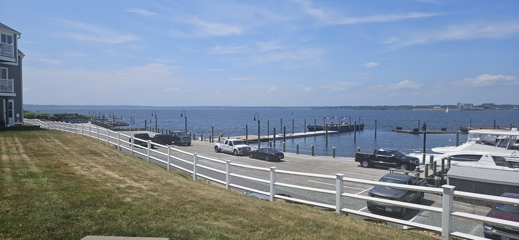 700 Shore Drive 513