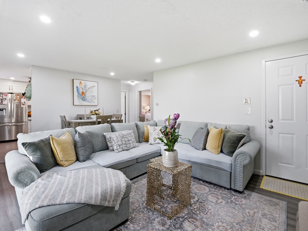 175 Willard 8