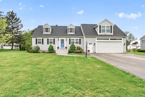 Photo of 24 Hampstead Street, Methuen, MA 01844 (MLS # 73519413)