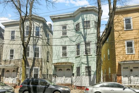 Photo of 17 Marcella Street, Cambridge, MA 02141 (MLS # 73103503)