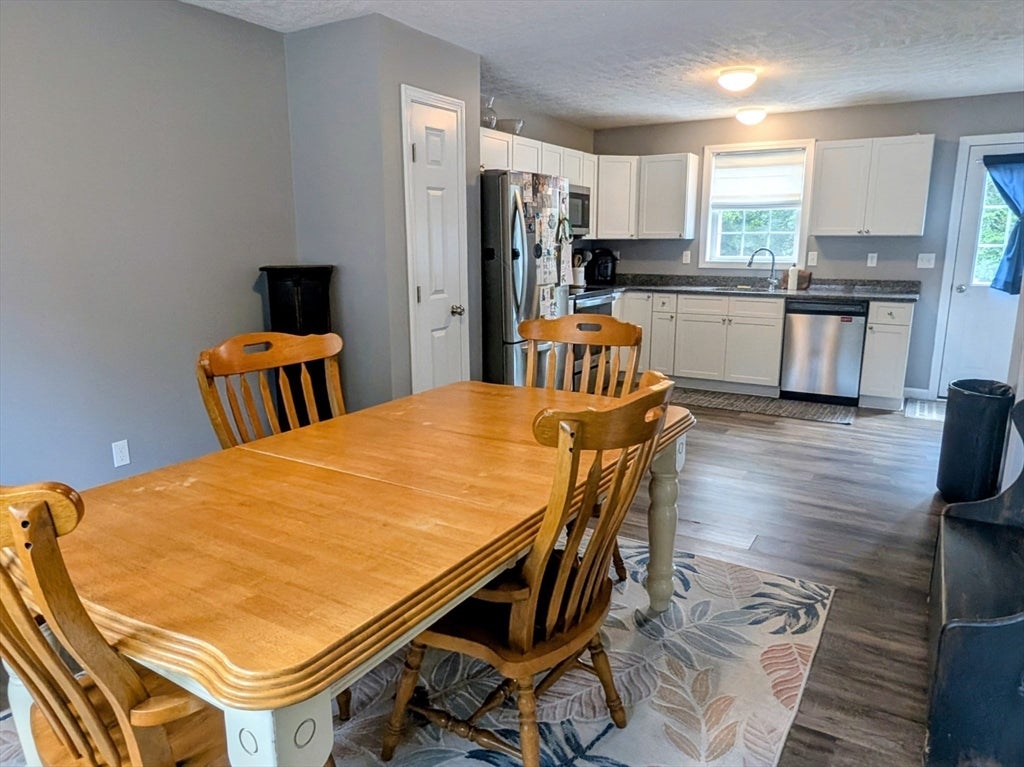 63 Wilson Ave, Athol, MA Photo #4