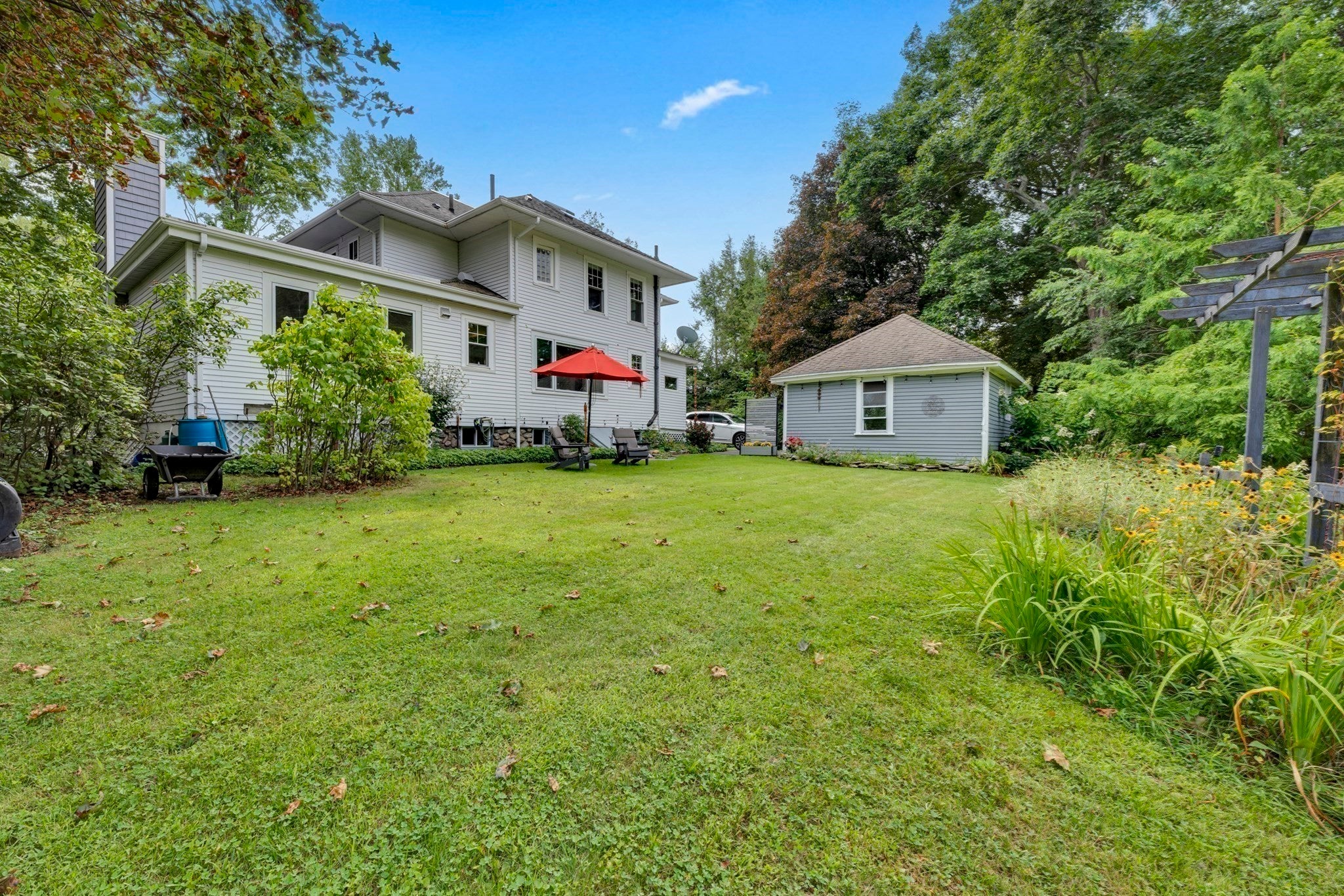 26 Nelson Pl, Worcester, MA, 26 Nelson Pl, Worcester, MA Photo #38