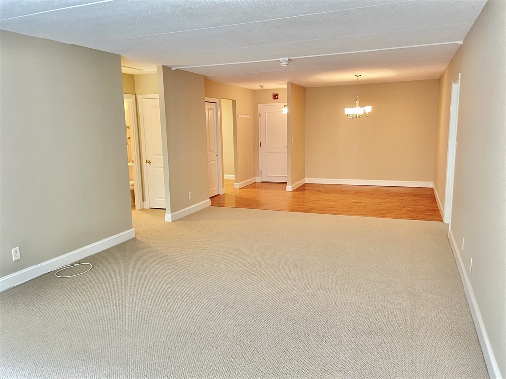 1500 Worcester Road 631