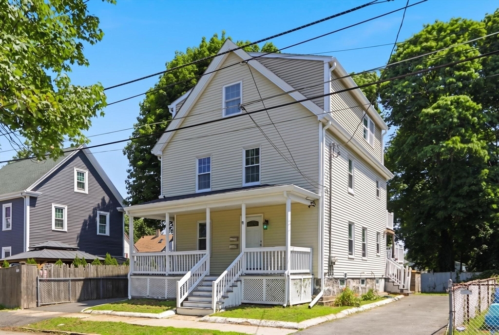 26 Calumet St