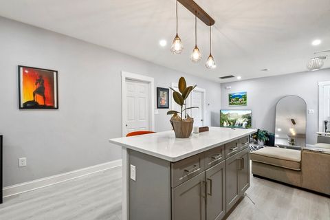 60 Brook Rd 2 Milton MA 02186