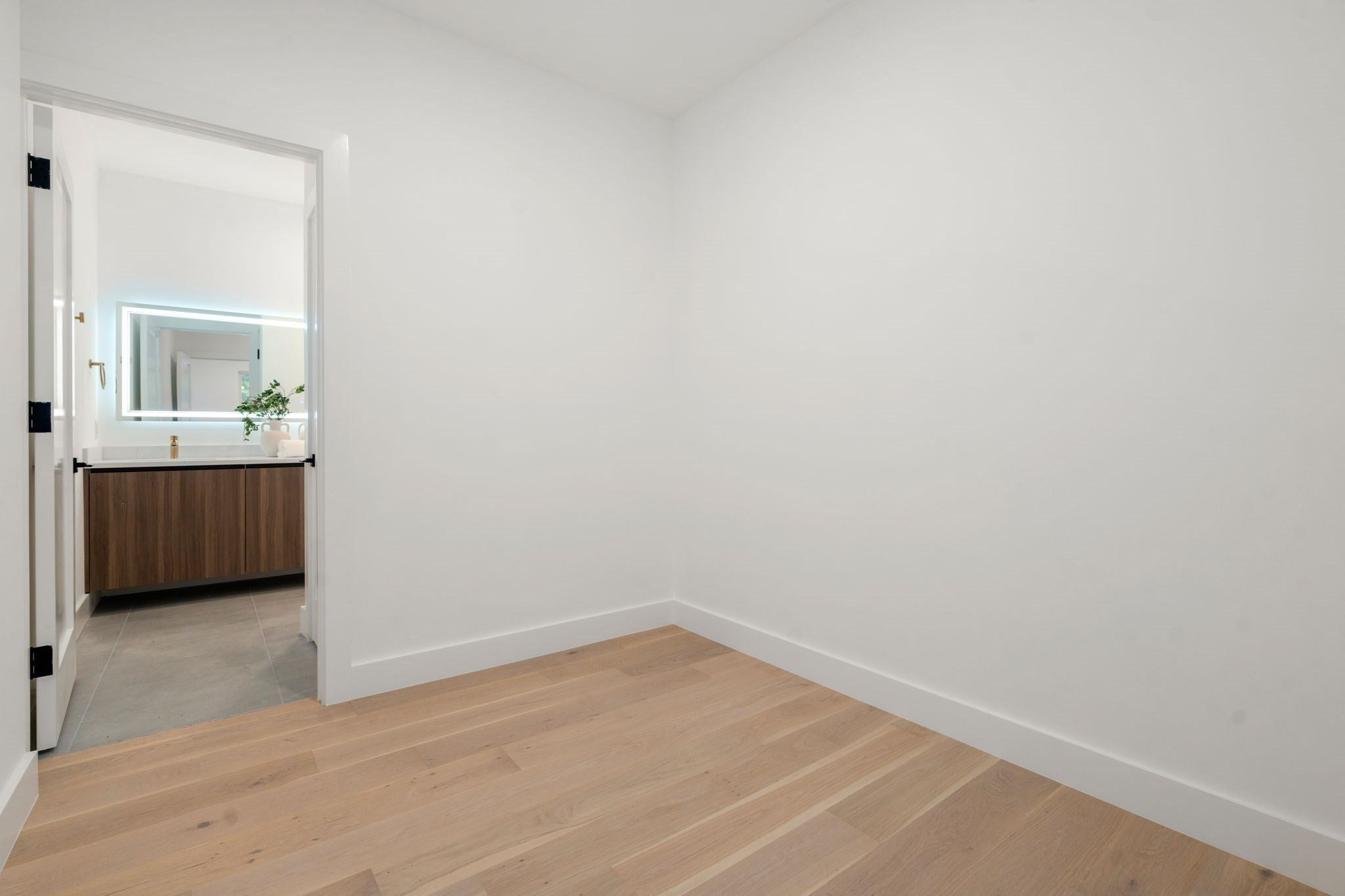 16 Stearns Rd #304, Wellesley, MA, 16 Stearns Rd #304, Wellesley, MA Photo #15
