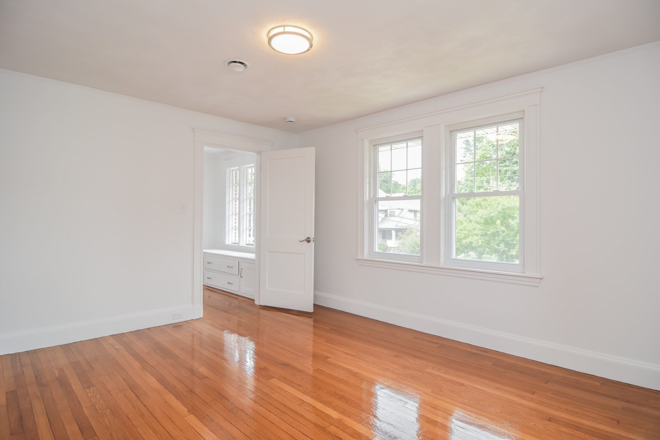 19 Stoneleigh Rd, Watertown, MA, 19 Stoneleigh Rd, Watertown, MA Photo #23