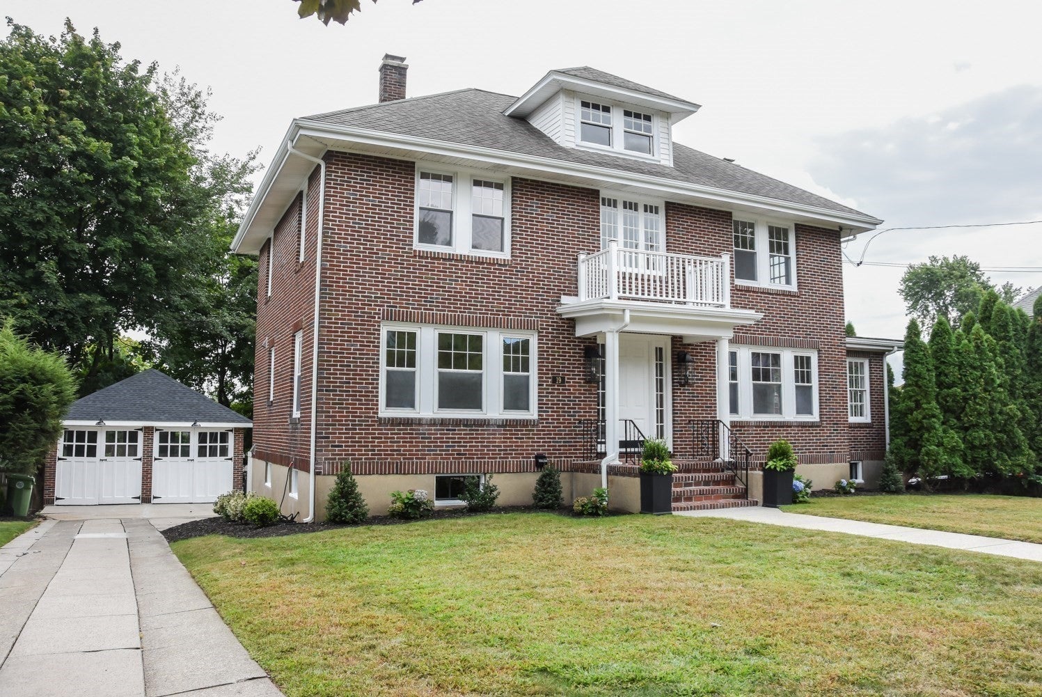 19 Stoneleigh Rd, Watertown, MA, 19 Stoneleigh Rd, Watertown, MA Photo #1