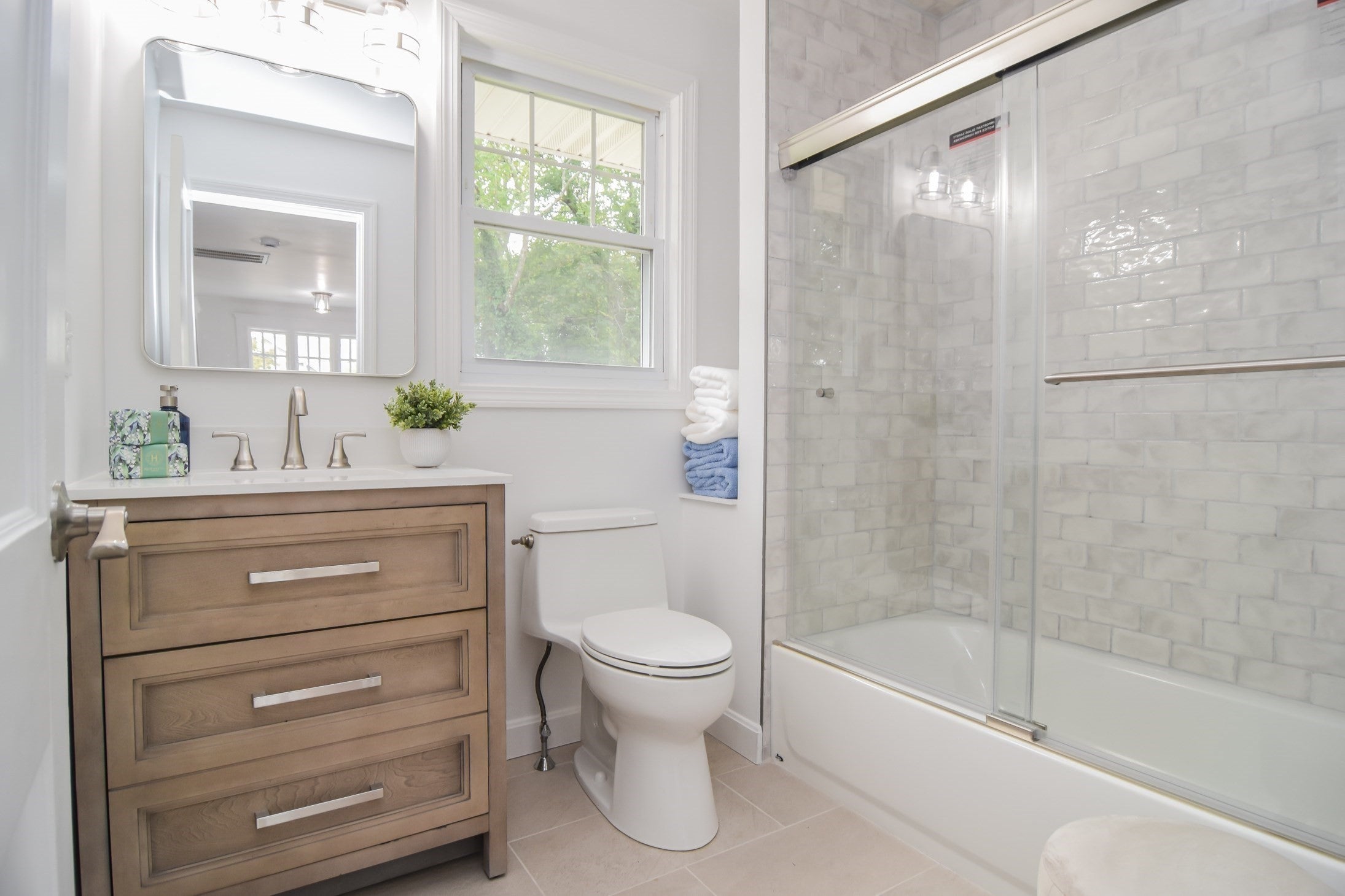 19 Stoneleigh Rd, Watertown, MA, 19 Stoneleigh Rd, Watertown, MA Photo #27