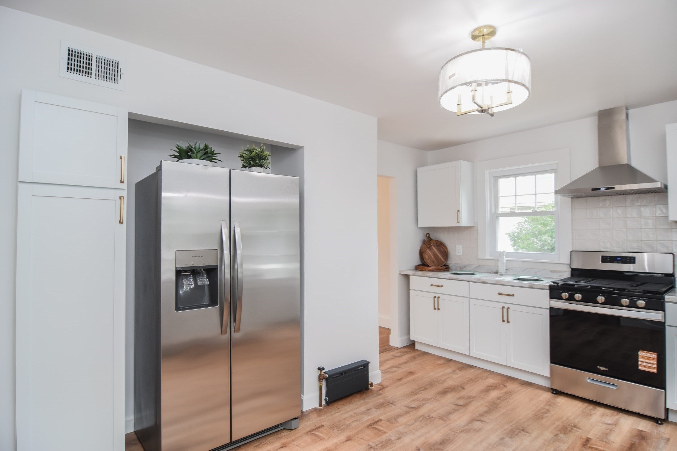 19 Stoneleigh Rd, Watertown, MA, 19 Stoneleigh Rd, Watertown, MA Photo #13
