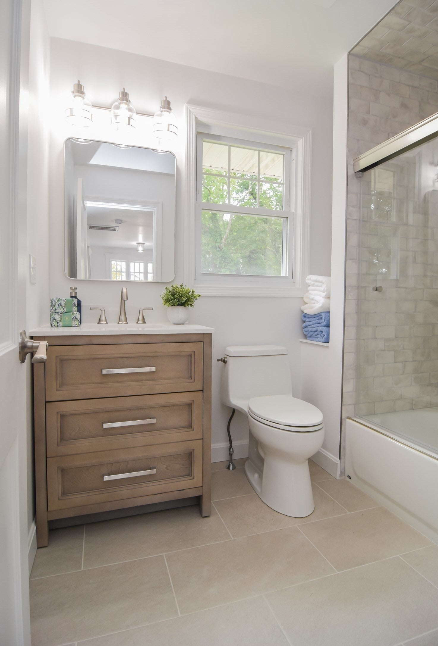 19 Stoneleigh Rd, Watertown, MA, 19 Stoneleigh Rd, Watertown, MA Photo #28