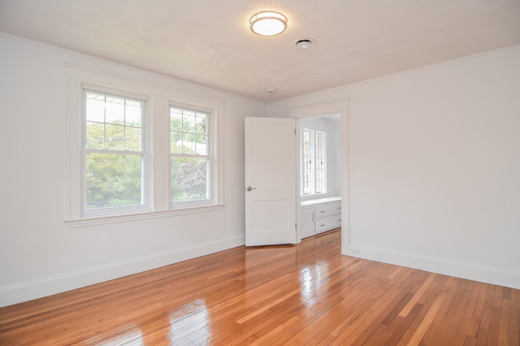 19 Stoneleigh Rd, Watertown, MA, 19 Stoneleigh Rd, Watertown, MA Photo #26