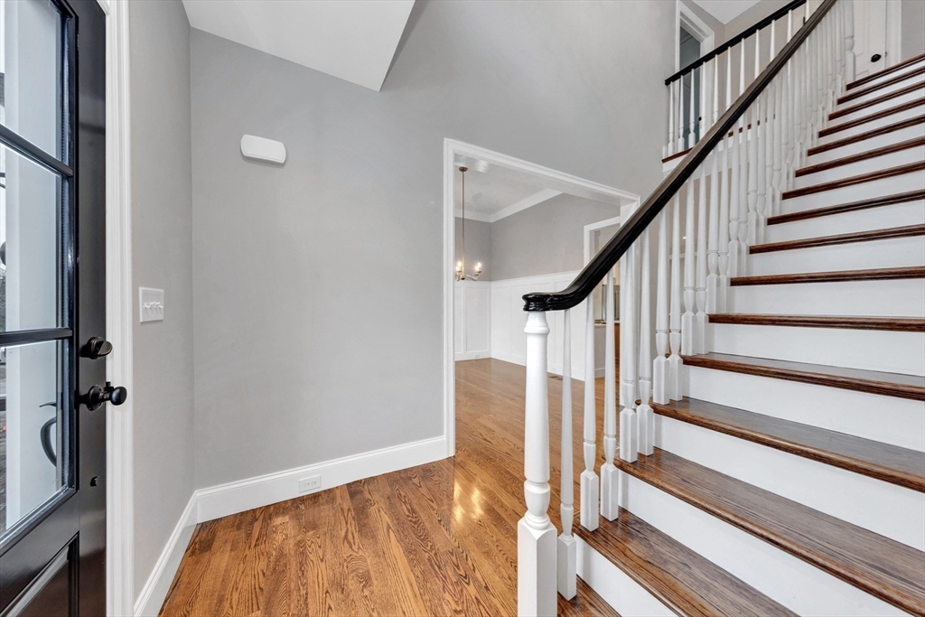 7 Powder House Lane 13