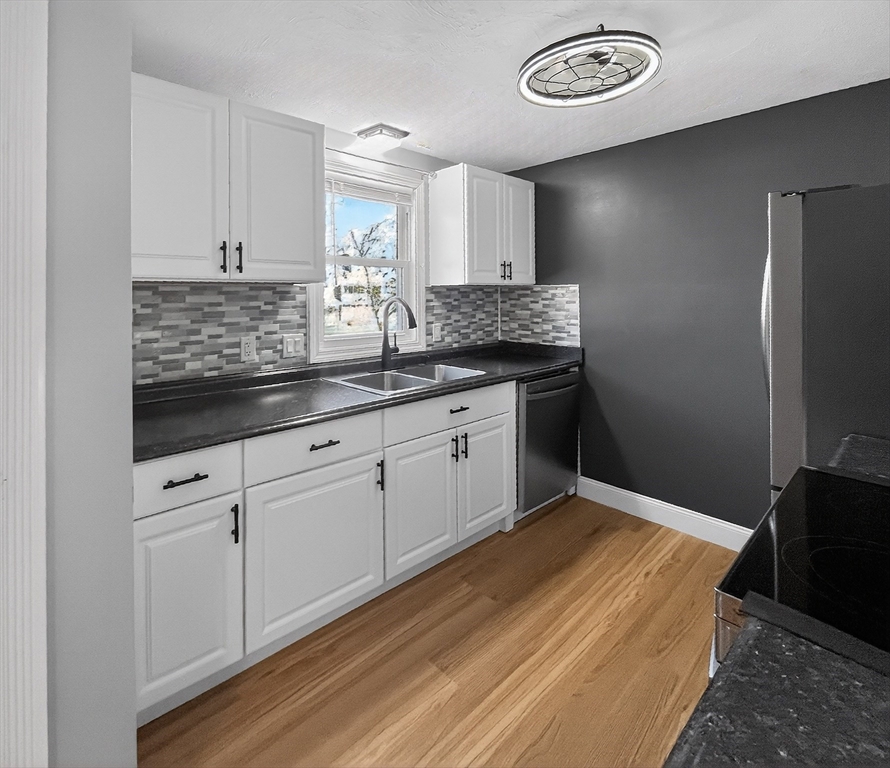 213 Bayberry Hill Ln 213