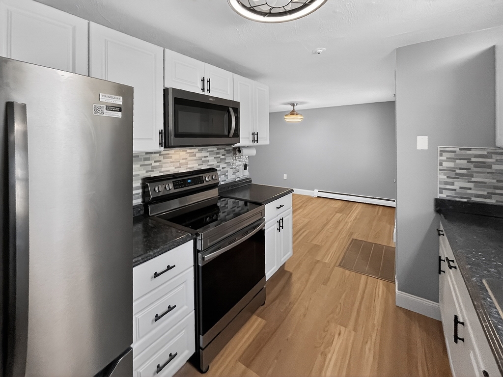 213 Bayberry Hill Ln 213