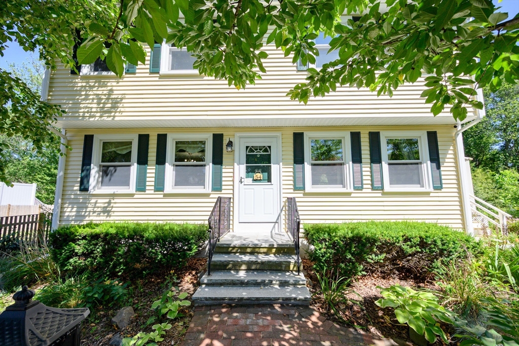 54 Katherine St