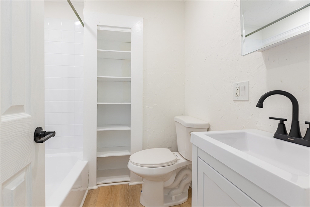 595 East Fifth Street 3