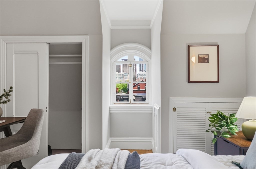 334 Beacon St #10, Boston, MA, 334 Beacon St #10, Boston, MA Photo #14