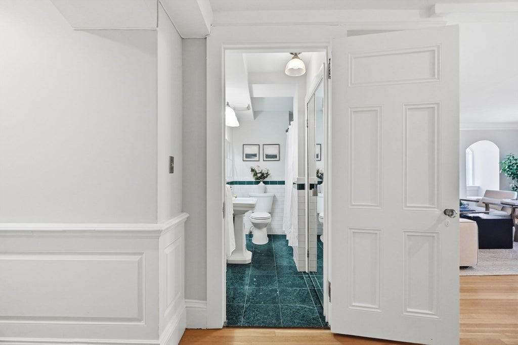334 Beacon St #10, Boston, MA, 334 Beacon St #10, Boston, MA Photo #22