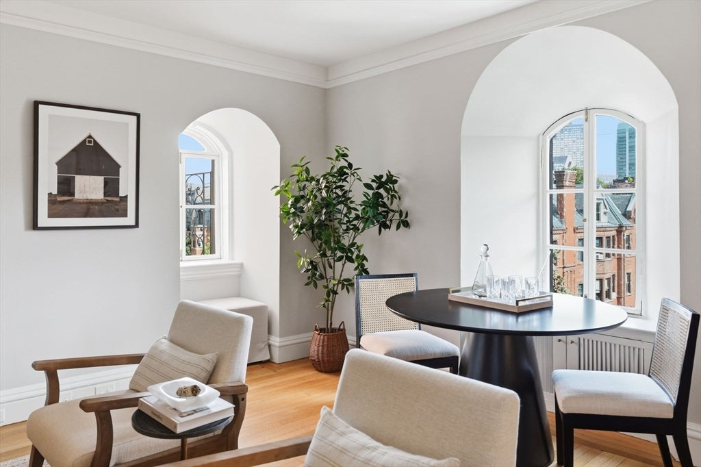 334 Beacon St #10, Boston, MA, 334 Beacon St #10, Boston, MA Photo #3