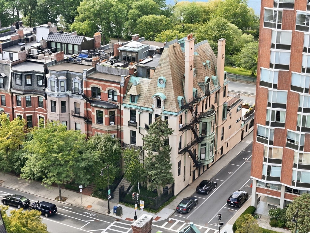 334 Beacon St #10, Boston, MA, 334 Beacon St #10, Boston, MA Photo #29