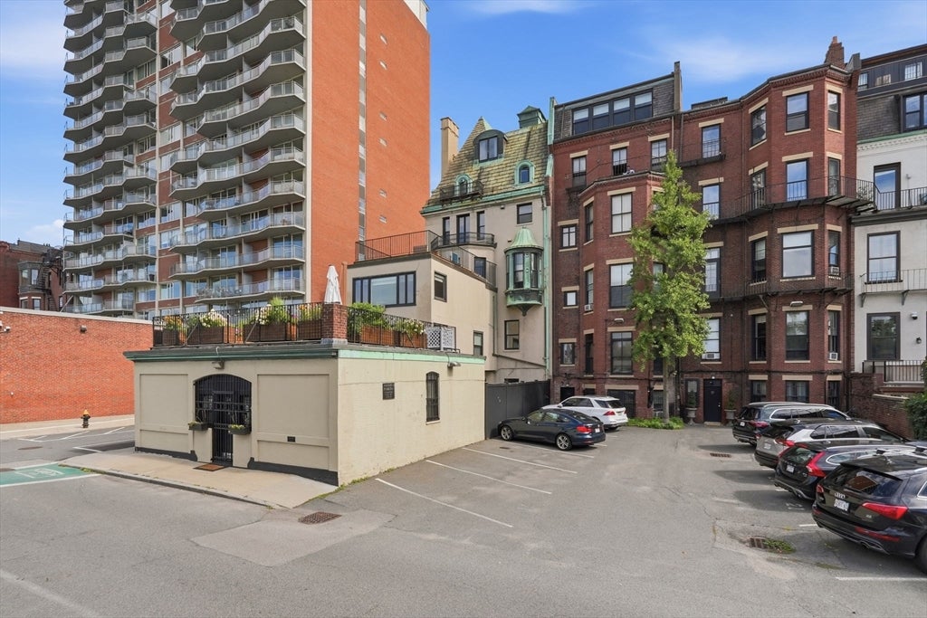 334 Beacon St #10, Boston, MA, 334 Beacon St #10, Boston, MA Photo #30