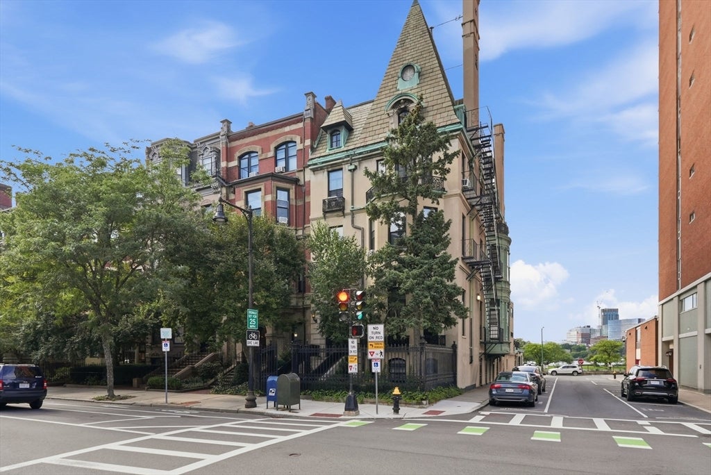 334 Beacon St #10, Boston, MA, 334 Beacon St #10, Boston, MA Photo #27