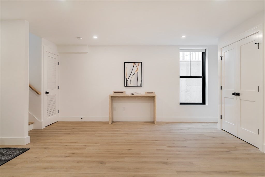 21 South Waverly ST #21, Boston, MA, 21 South Waverly ST #21, Boston, MA Photo #23