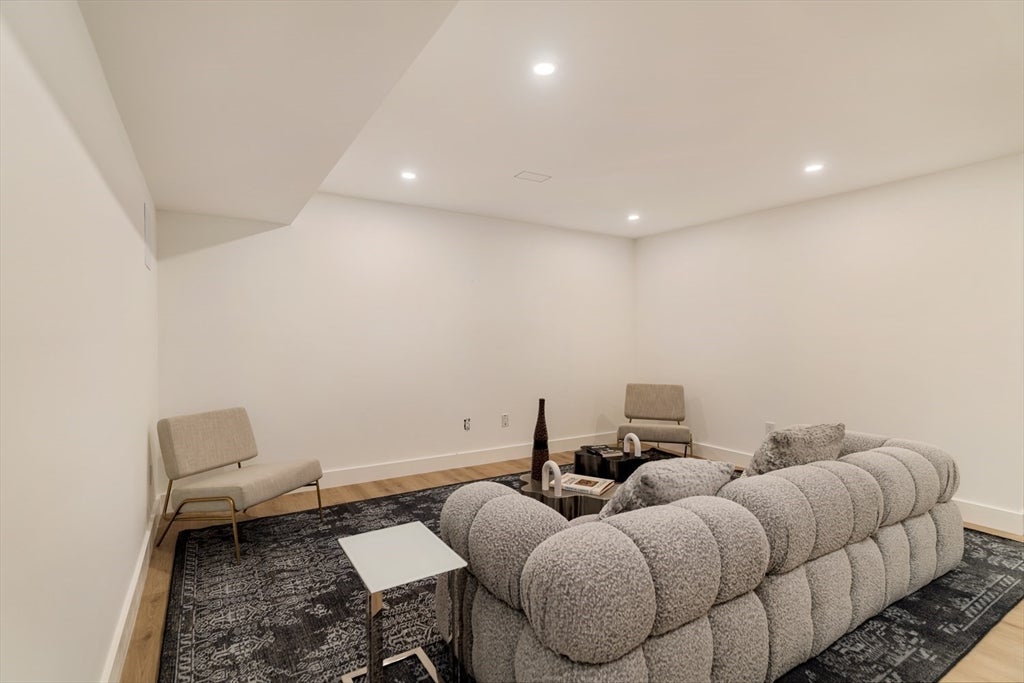 21 South Waverly ST #21, Boston, MA, 21 South Waverly ST #21, Boston, MA Photo #22