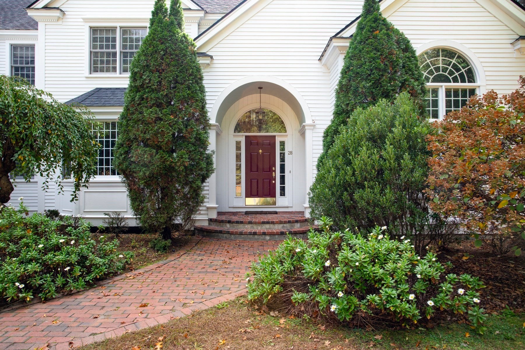 28 Meachen LN, Sudbury, MA, 28 Meachen LN, Sudbury, MA Photo #2