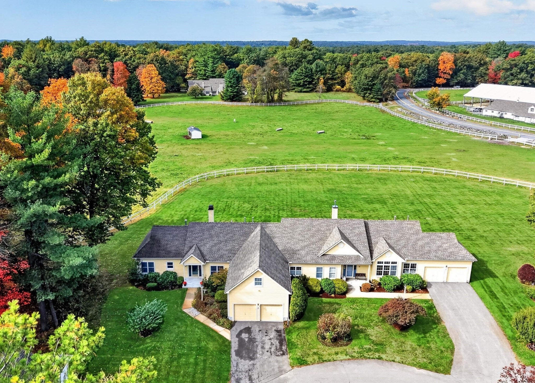 45 Pickman Dr 45