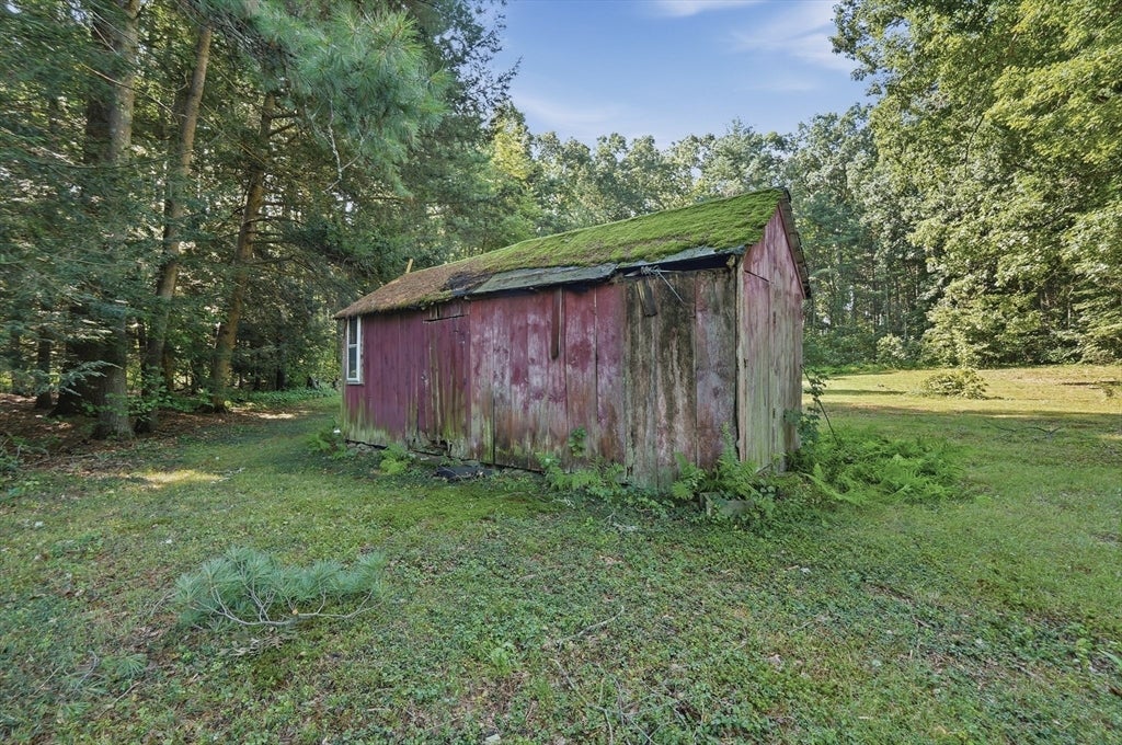 65 Church Street, Ludlow, MA Photo #39