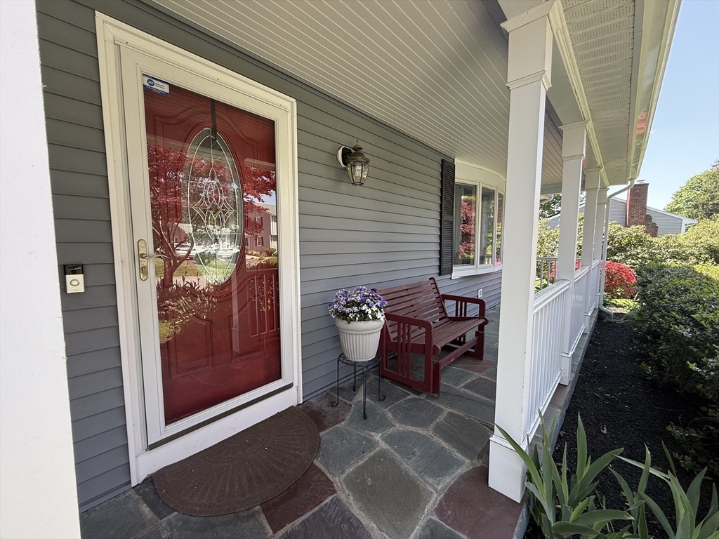 94 Valley Rd