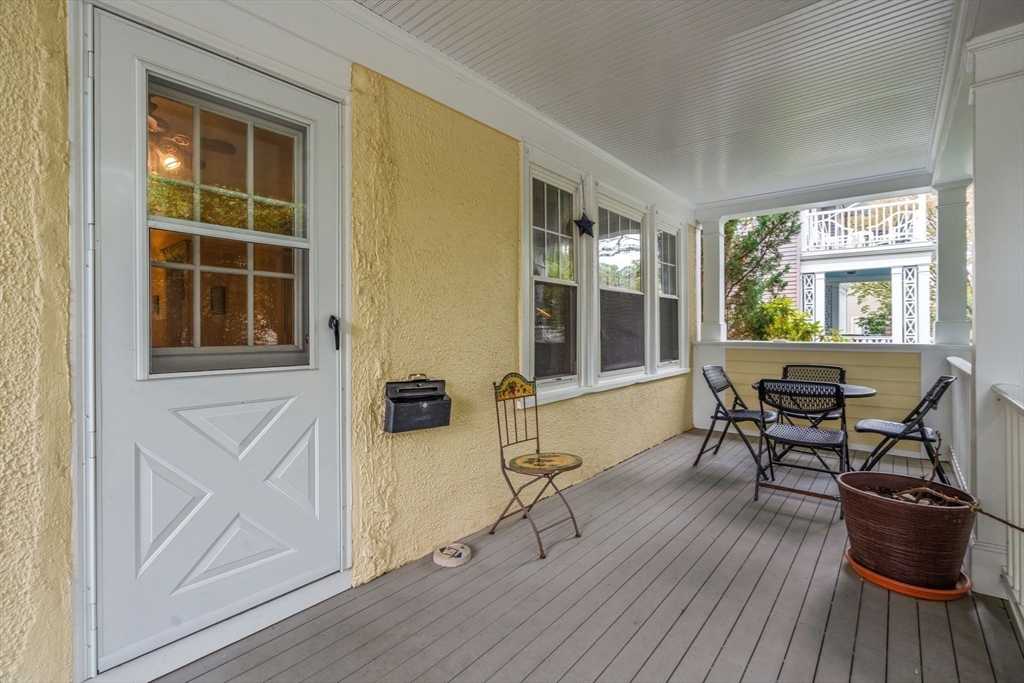 108 Columbia St 1