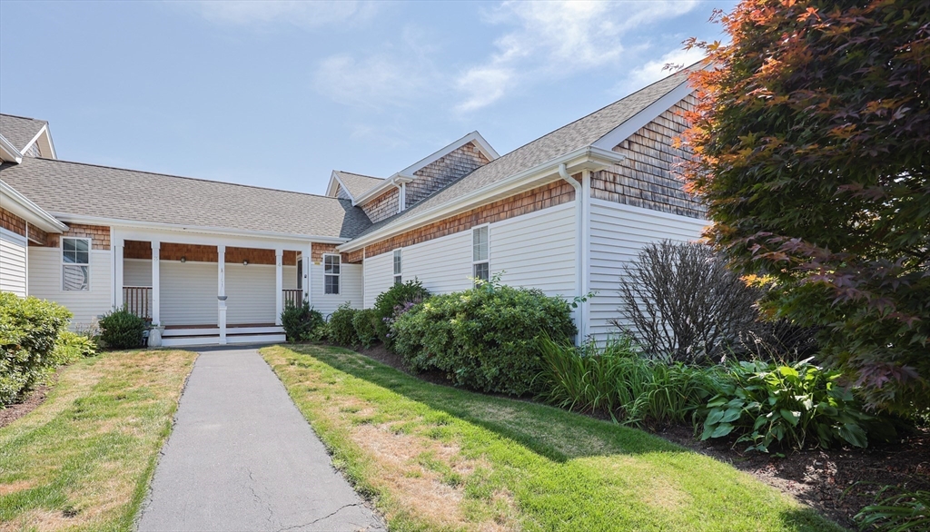 40 School House Rd 4