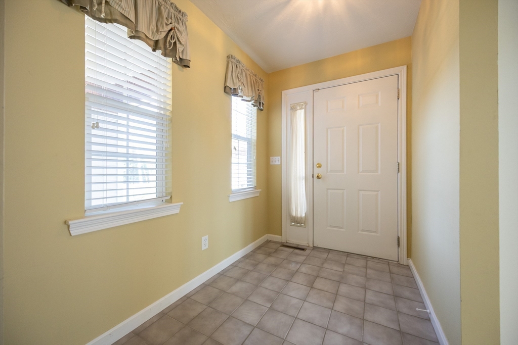 40 School House Rd 4