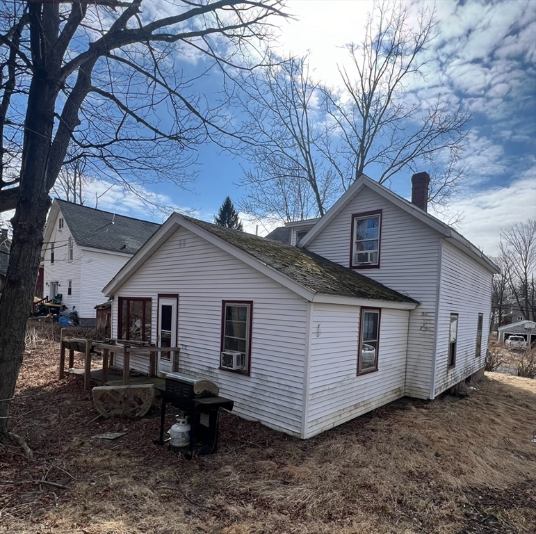 10 Green St