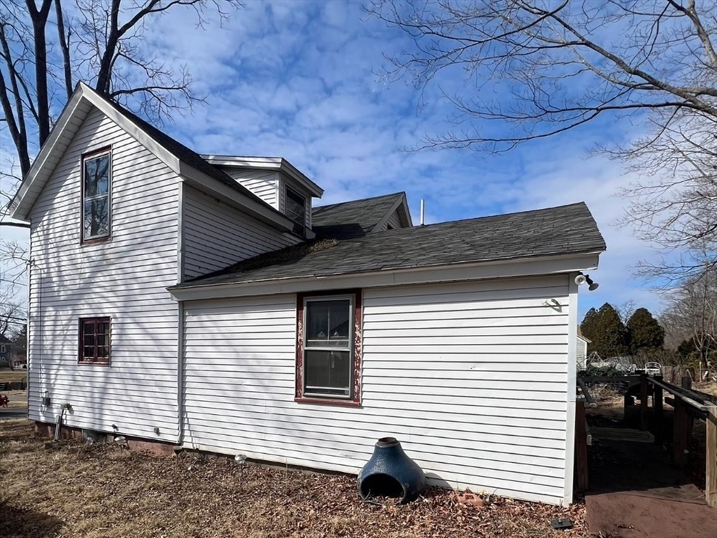 10 Green St
